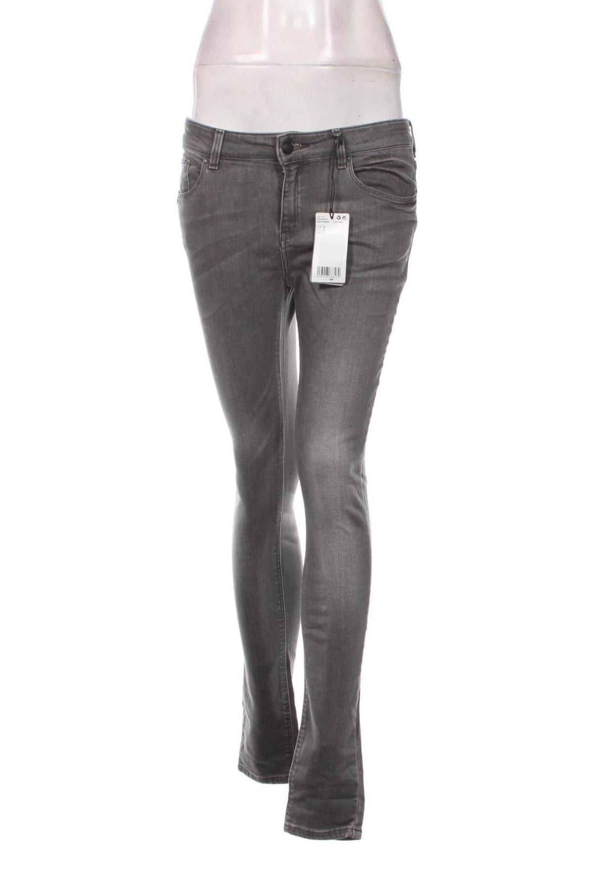 Damen Jeans Mango, Größe M, Farbe Grau, Preis 8,06 €