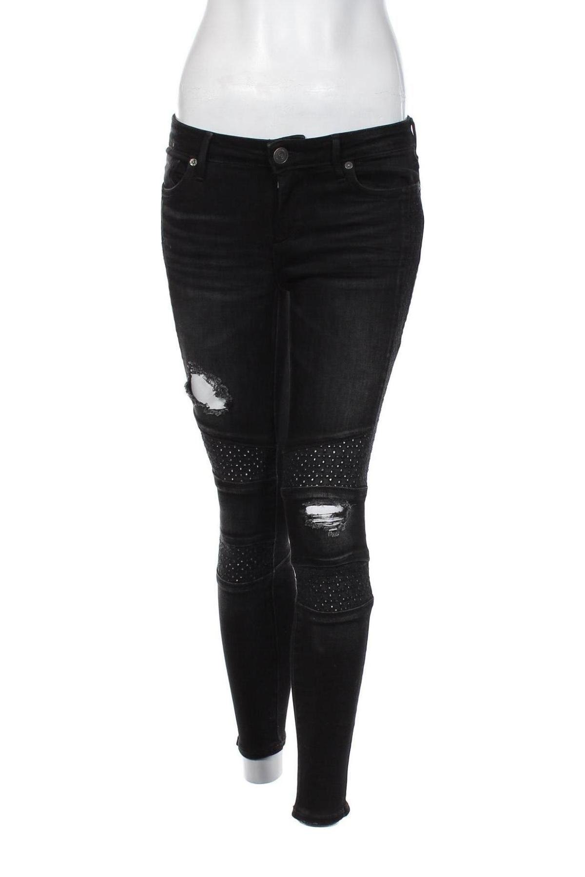 Dámske džínsy  True Religion, Veľkosť S, Farba Čierna, Cena  18,23 €