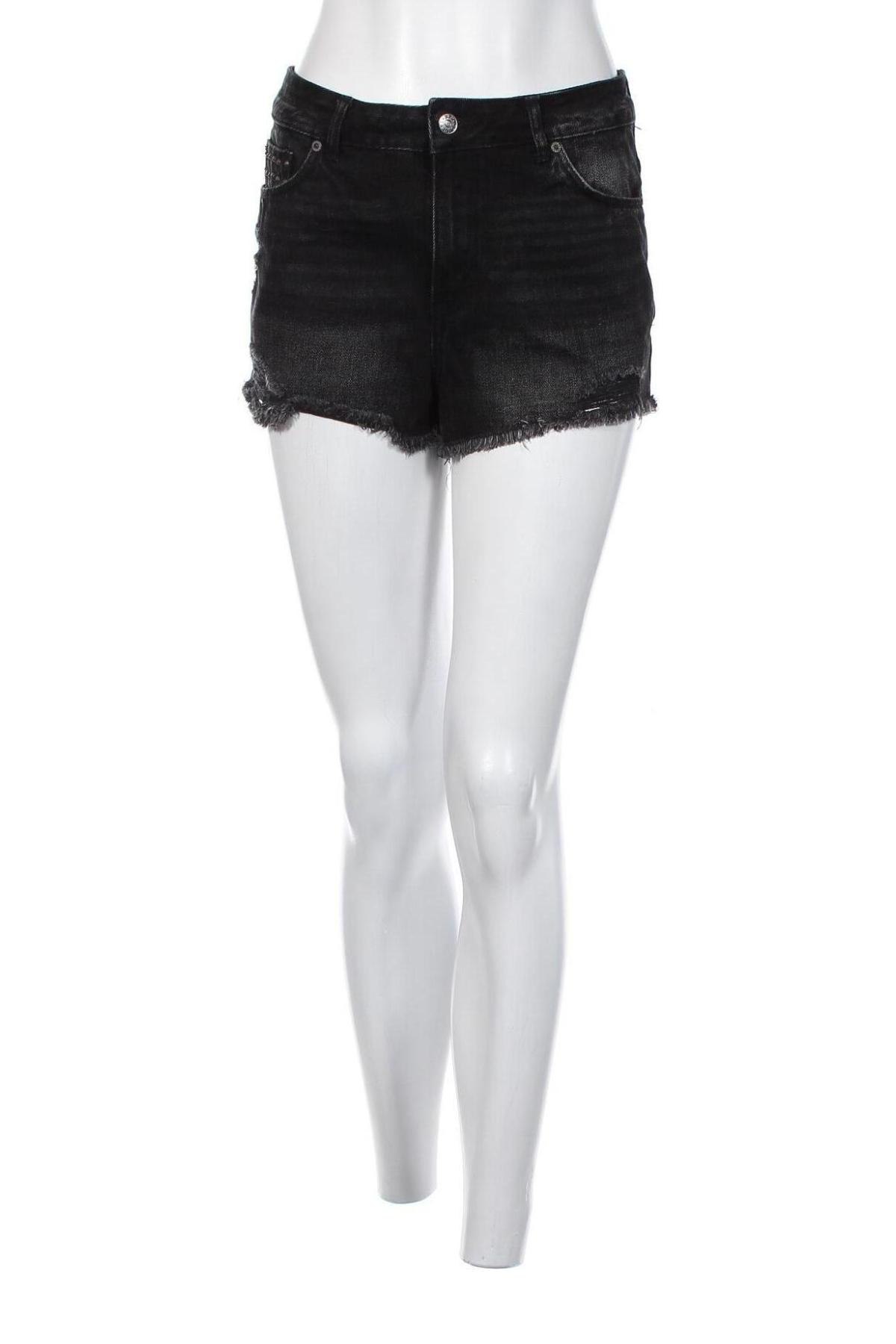 Damen Shorts H&M Divided, Größe S, Farbe Schwarz, Preis 9,62 €