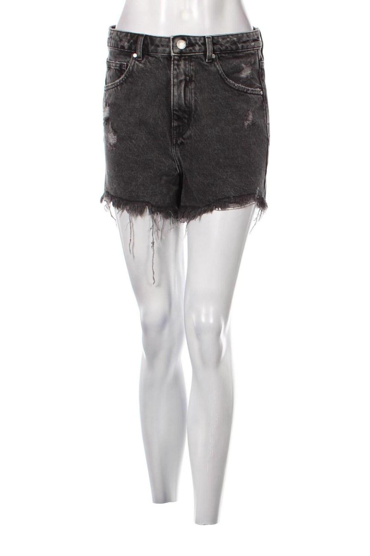 Γυναικείο κοντό παντελόνι Review, Μέγεθος M, Χρώμα Γκρί, Τιμή 11,62 €