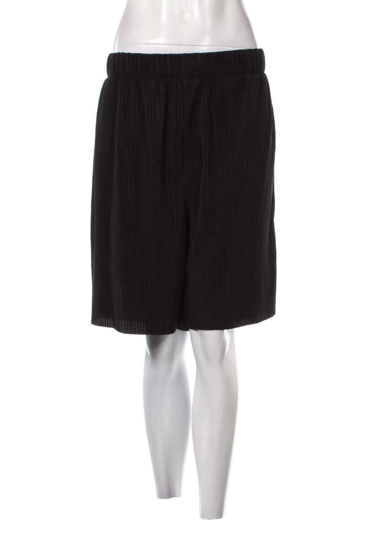 Pantaloni scurți de femei Review, Mărime XL, Culoare Negru, Preț 42,63 Lei