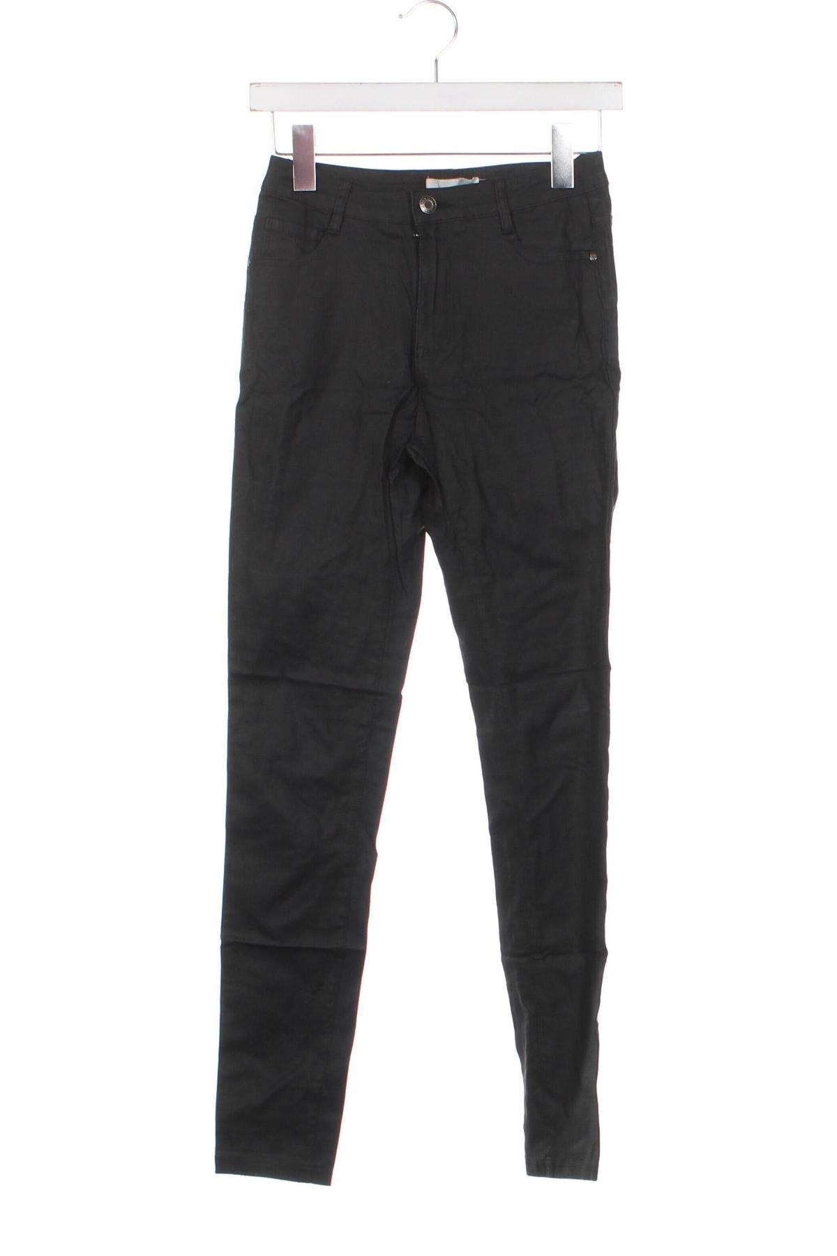 Pantaloni de femei Laulia, Mărime M, Culoare Negru, Preț 15,26 Lei