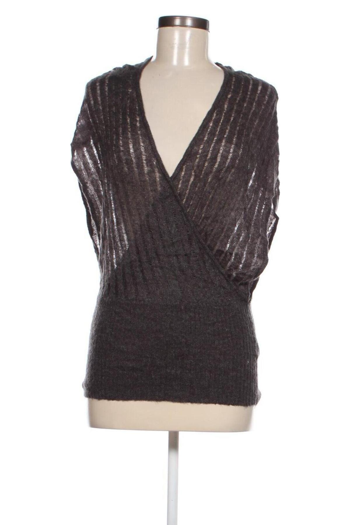 Γυναικείο πουλόβερ, Μέγεθος M, Χρώμα Γκρί, Τιμή 2,15 €