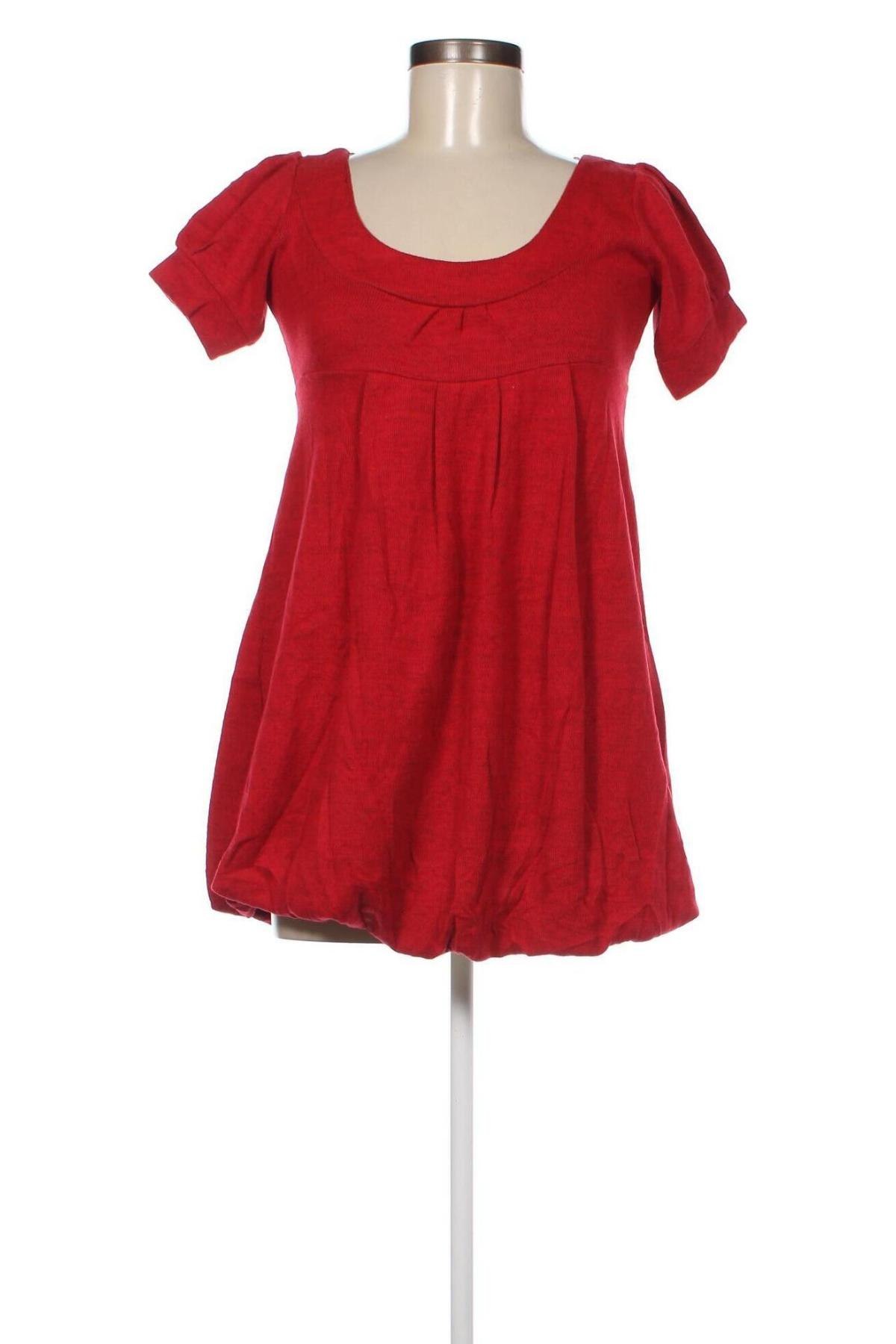 Šaty  Bershka, Velikost M, Barva Červená, Cena  462,00 Kč