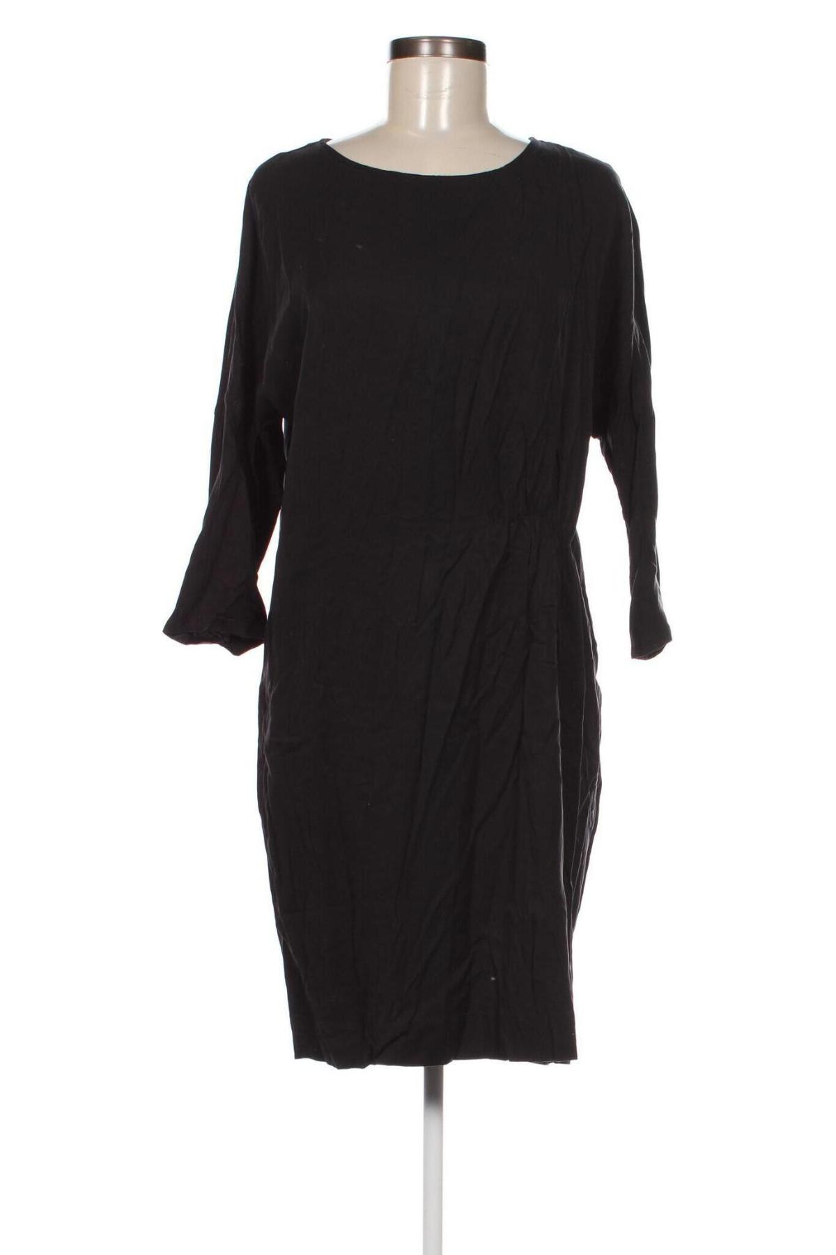 Šaty  Filippa K, Velikost S, Barva Černá, Cena  305,00 Kč