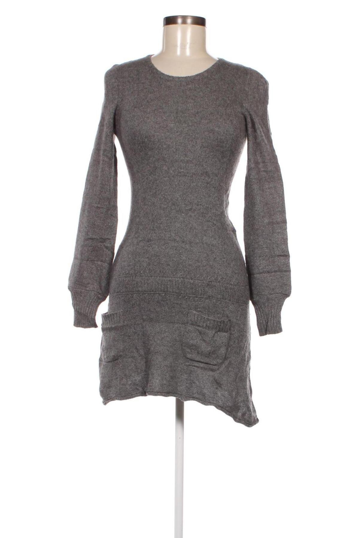 Kleid Zara, Größe M, Farbe Grau, Preis 6,68 €