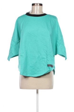 Damen Shirt, Größe M, Farbe Grün, Preis 13,49 €