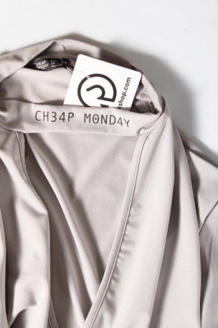 Γυναικεία μπλούζα Cheap Monday, Μέγεθος L, Χρώμα Γκρί, Τιμή 13,81 €