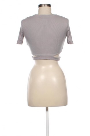 Damen Shirt House, Größe M, Farbe Grau, Preis € 4,39