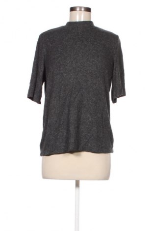 Damen Shirt Reserved, Größe S, Farbe Grau, Preis 9,72 €