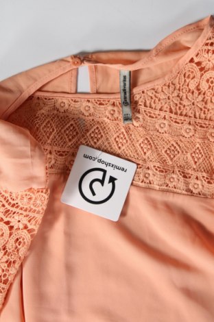 Damen Shirt Stradivarius, Größe M, Farbe Orange, Preis € 9,72