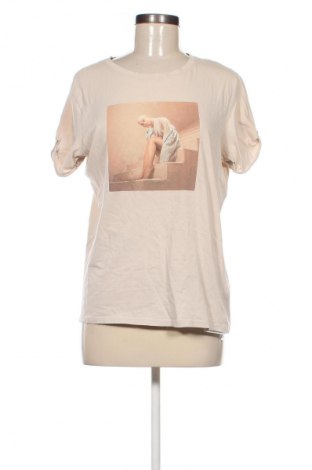 Γυναικείο t-shirt Ariana Grande, Μέγεθος M, Χρώμα  Μπέζ, Τιμή 10,83 €