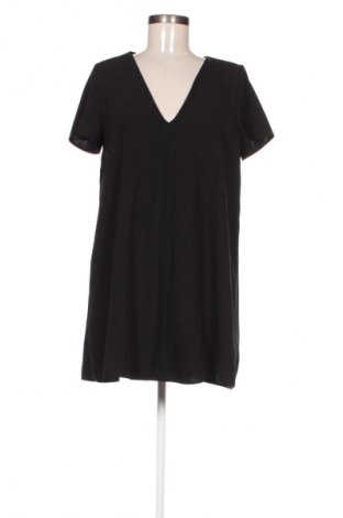 Tricou de femei Zara Trafaluc, Mărime M, Culoare Negru, Preț 30,61 Lei