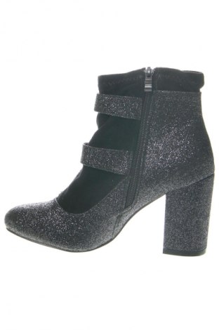 Botine de damă, Mărime 37, Culoare Negru, Preț 124,68 Lei