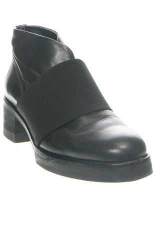 Botine de damă COS, Mărime 37, Culoare Negru, Preț 294,25 Lei