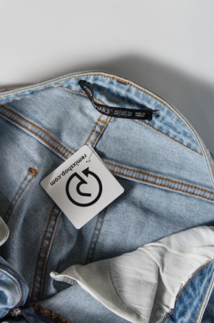 Damskie jeansy Bershka, Rozmiar M, Kolor Niebieski, Cena 66,67 zł