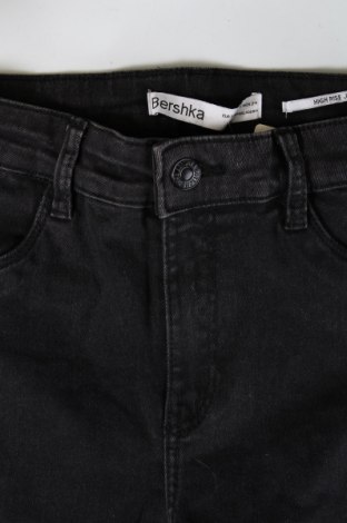 Damen Jeans Bershka, Größe XS, Farbe Schwarz, Preis 20,49 €