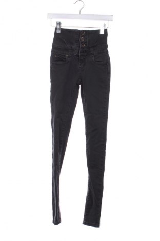 Damen Jeans Blind Date, Größe XS, Farbe Grau, Preis 4,99 €