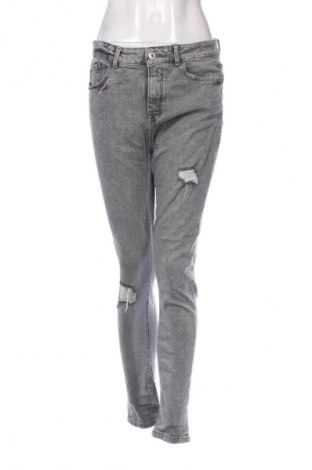 Damen Jeans Clockhouse, Größe M, Farbe Grau, Preis 20,49 €