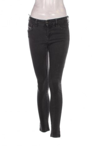 Damen Jeans Diesel, Größe M, Farbe Grau, Preis 61,96 €