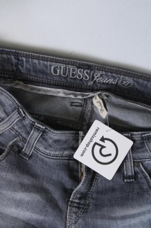 Дамски дънки Guess, Размер S, Цвят Сив, Цена 49,77 лв.