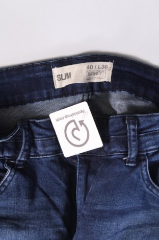 Damskie jeansy Infinity, Rozmiar M, Kolor Niebieski, Cena 32,99 zł