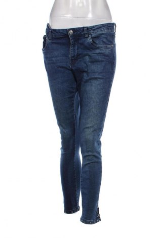 Damskie jeansy Infinity Woman, Rozmiar L, Kolor Niebieski, Cena 92,99 zł