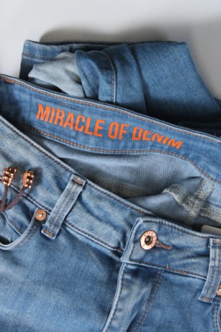 Dámske džínsy  Miracle Of Denim, Veľkosť M, Farba Modrá, Cena  20,97 €