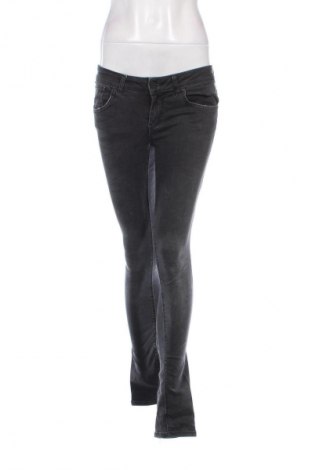 Damen Jeans Never Denim, Größe S, Farbe Schwarz, Preis 28,99 €