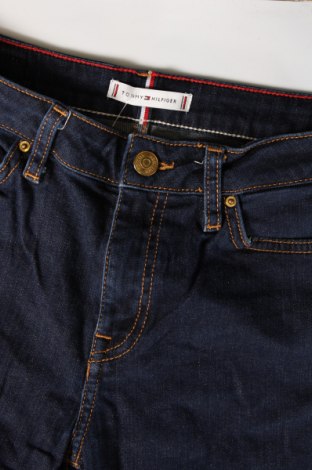 Damskie jeansy Tommy Hilfiger, Rozmiar M, Kolor Niebieski, Cena 262,99 zł