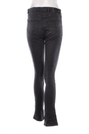 Damen Jeans Toni, Größe M, Farbe Grau, Preis € 6,99