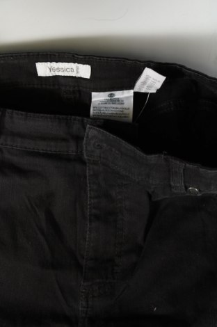 Damen Jeans Yessica, Größe L, Farbe Schwarz, Preis 20,49 €