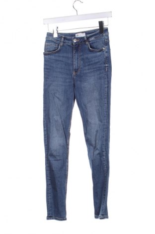 Damen Jeans Zara, Größe S, Farbe Blau, Preis 37,42 €