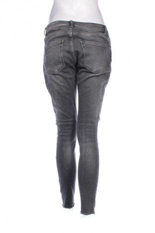 Damen Jeans Zara, Größe L, Farbe Grau, Preis 8,99 €