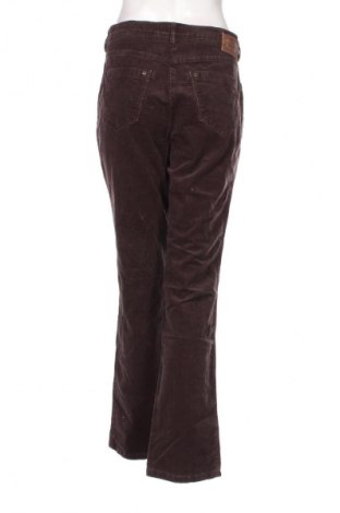 Pantaloni de velvet de femei Brax, Mărime XL, Culoare Maro, Preț 223,99 Lei