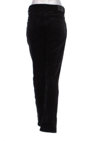 Pantaloni de velvet de femei Weekday, Mărime XXL, Culoare Negru, Preț 50,99 Lei