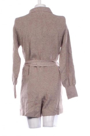 Women's short jumpsuit River Island, Mărime M, Culoare Bej, Preț 157,99 Lei