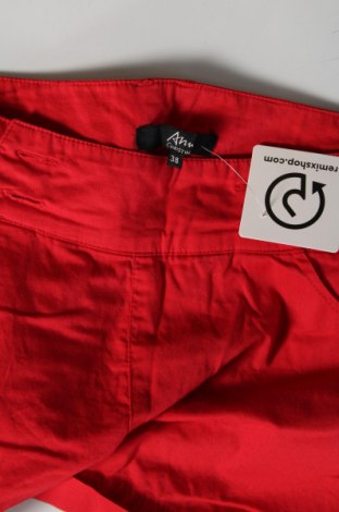 Damen Shorts Ann Christine, Größe M, Farbe Rot, Preis € 9,72