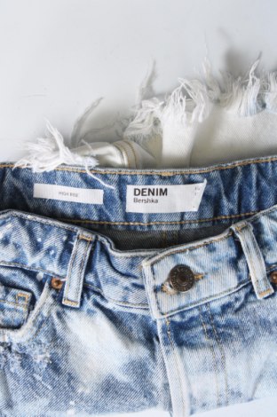 Damen Shorts Bershka, Größe XS, Farbe Blau, Preis € 9,72