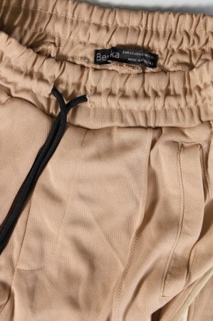 Damenhose Bershka, Größe S, Farbe Beige, Preis 5,99 €