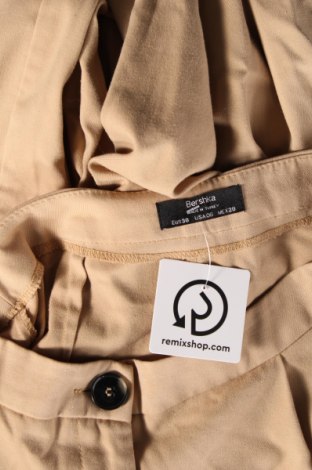 Damenhose Bershka, Größe M, Farbe Beige, Preis € 15,00