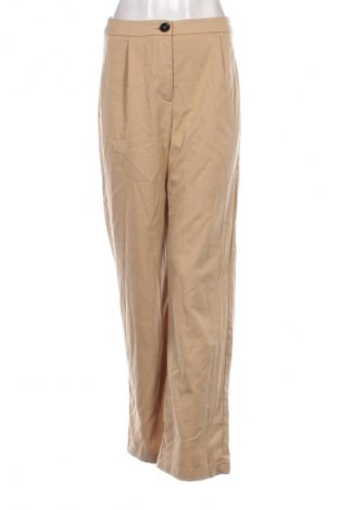 Damenhose Bershka, Größe M, Farbe Beige, Preis € 15,00