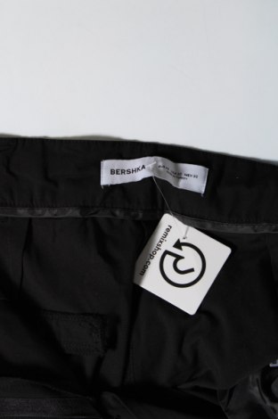 Damenhose Bershka, Größe L, Farbe Schwarz, Preis € 12,44