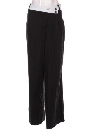 Pantaloni de femei Bershka, Mărime L, Culoare Negru, Preț 62,04 Lei