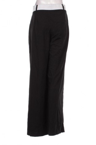 Damenhose Bershka, Größe L, Farbe Schwarz, Preis € 12,44