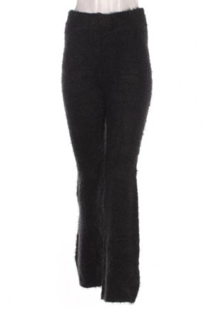 Pantaloni de femei Boohoo, Mărime S, Culoare Negru, Preț 19,99 Lei