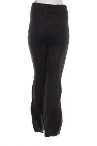 Pantaloni de femei Boohoo, Mărime S, Culoare Negru, Preț 19,99 Lei