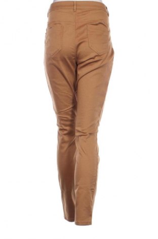 Pantaloni de femei Calzedonia, Mărime L, Culoare Maro, Preț 104,59 Lei