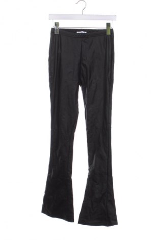 Pantaloni de femei Cherry Koko, Mărime S, Culoare Negru, Preț 19,99 Lei