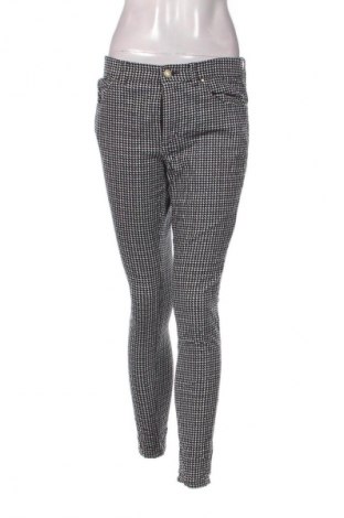 Damenhose Club Monaco, Größe M, Farbe Mehrfarbig, Preis 8,99 €